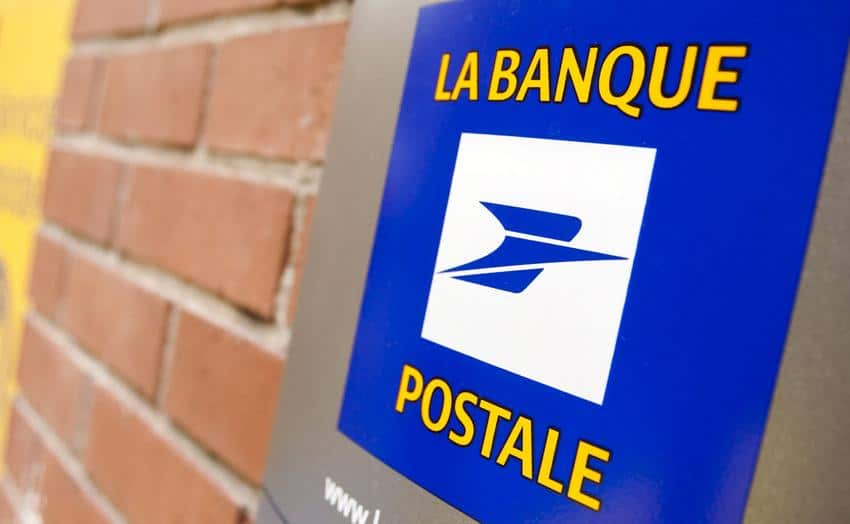 La Banque Postale dote ses conseillers de pages Facebook