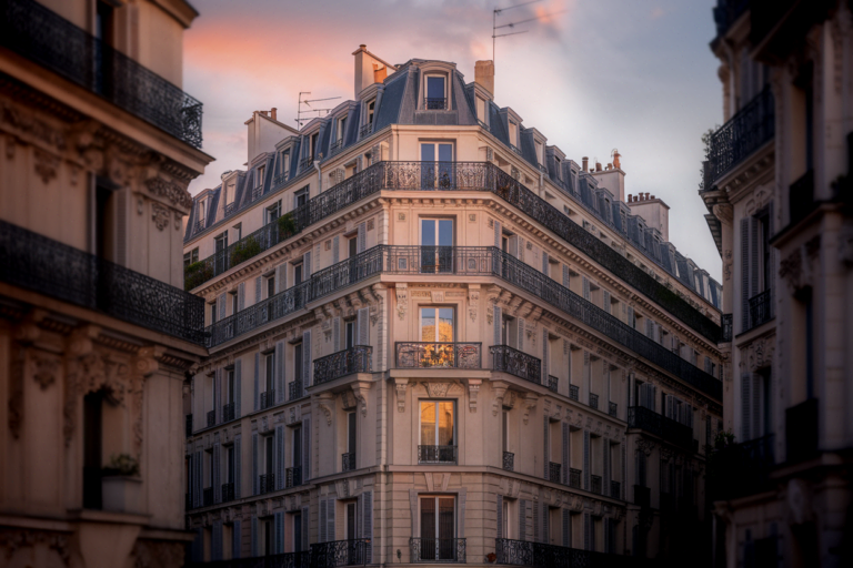 Crédit immobilier : la production repart depuis trois mois, les banques financent à nouveau